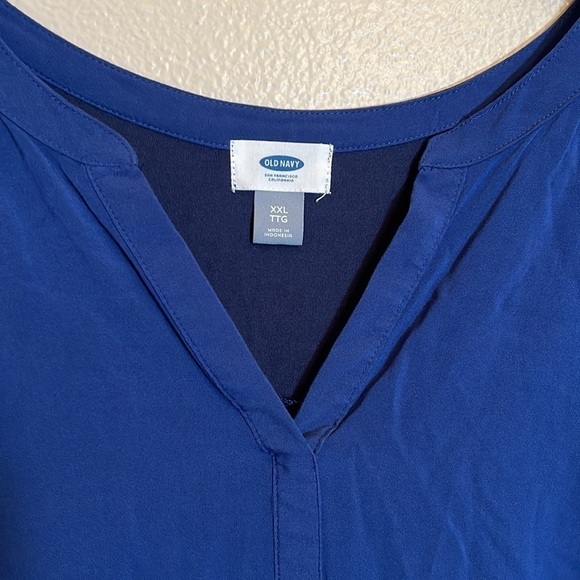 Bundle of 3 Old Navy Plus Size Shirts - Picture 7 of 15